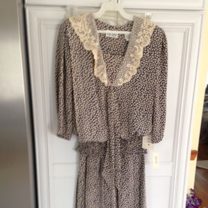 One piece dress by Nilani Size 6  New with TAGS